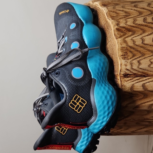 Columbia Women's Trail Running Shoes Size 8 Gray Blue Yellow Rubber Outsole - Picture 8 of 12